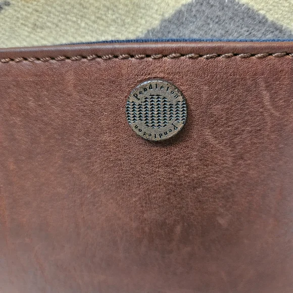 NWOT Pendleton Trail Wyeth Dome Purse & Coin Purse - Leather & Wool - Picture 6 of 15